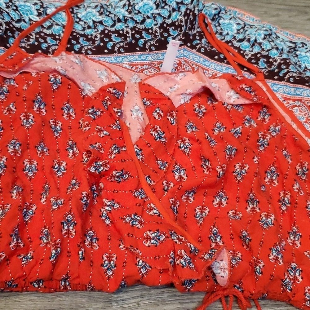 🧿NWOT RED JUMPSUIT - Picture 16 of 16